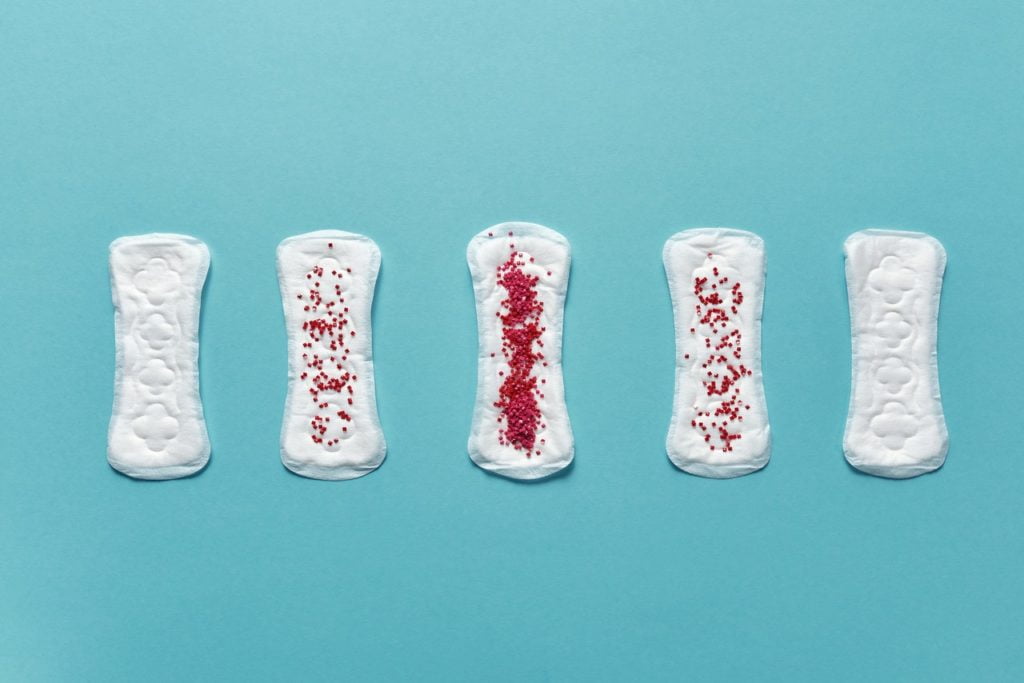cómo adelantar la regla tips para que te baje la menstruación